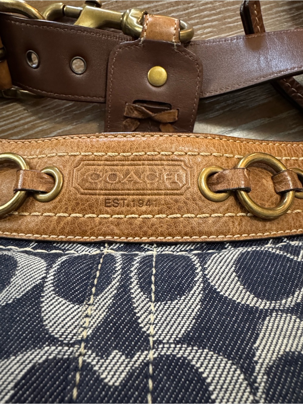 Vintage Coach Limited Edition denim bag, model F06K-10406! - Picture 8 of 16